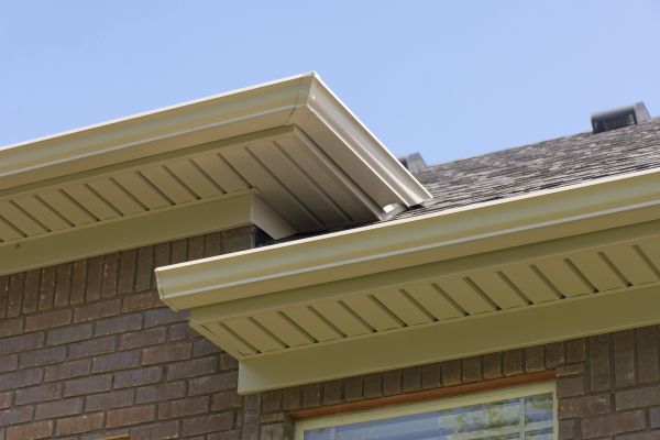 Cost of Aluminum Gutters Installation in Naples