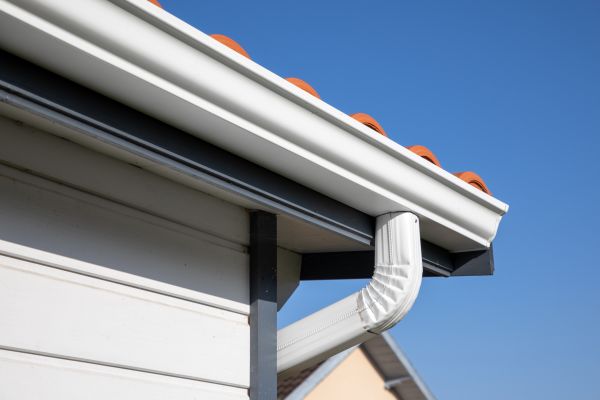 Cost of Gutter Sealing in Naples