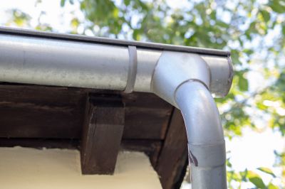 Metal Rain Gutter Installation